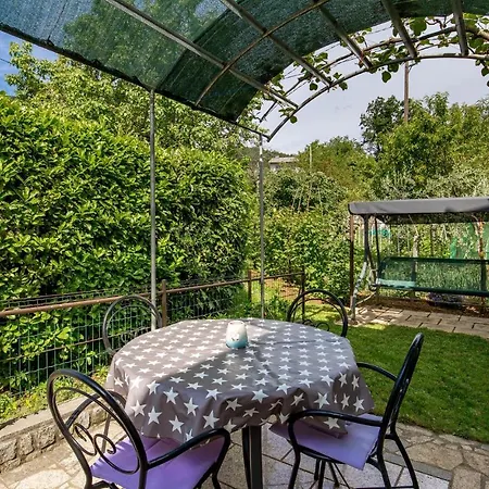 2 Bedroom Amazing In Rukavac (Primorje-Gorski Kotar)