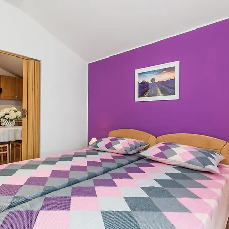 2 Bedroom Beautiful In Lejlighed
